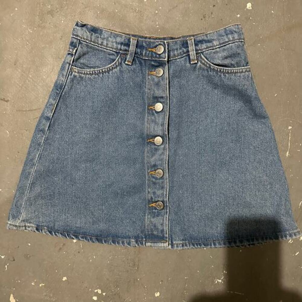 LADIES VINTAGE FLARE MINISKIRT BUTTON FRONT DENMIN BACK POCKETS